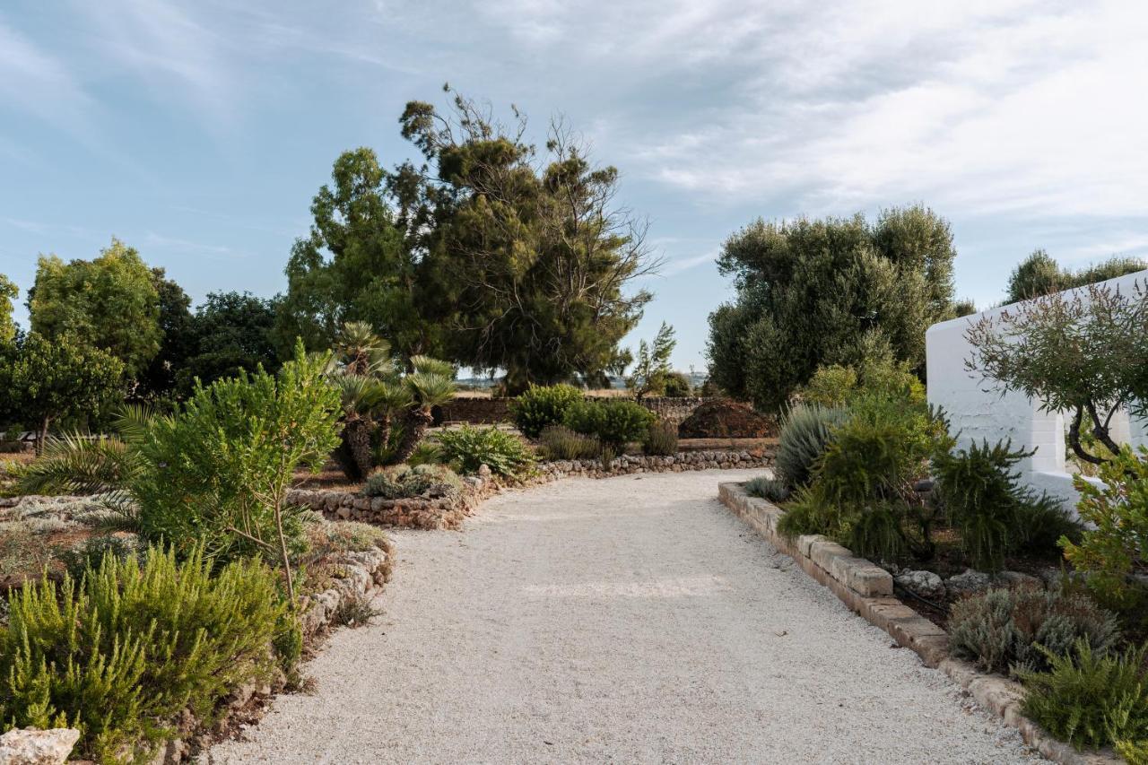 Bed and Breakfast Masseria Gorgognolo Ostuni Exterior foto