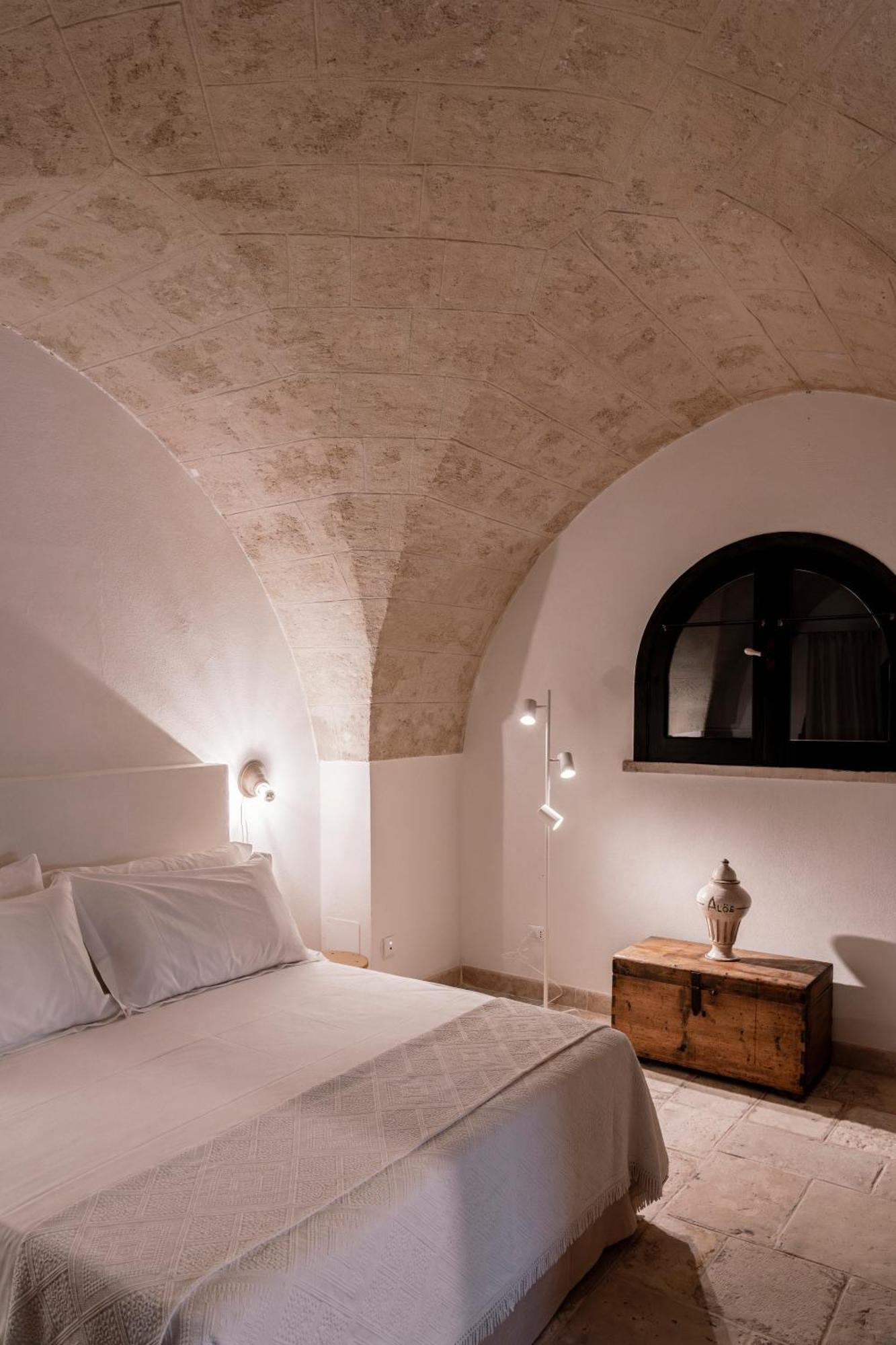 Bed and Breakfast Masseria Gorgognolo Ostuni Exterior foto