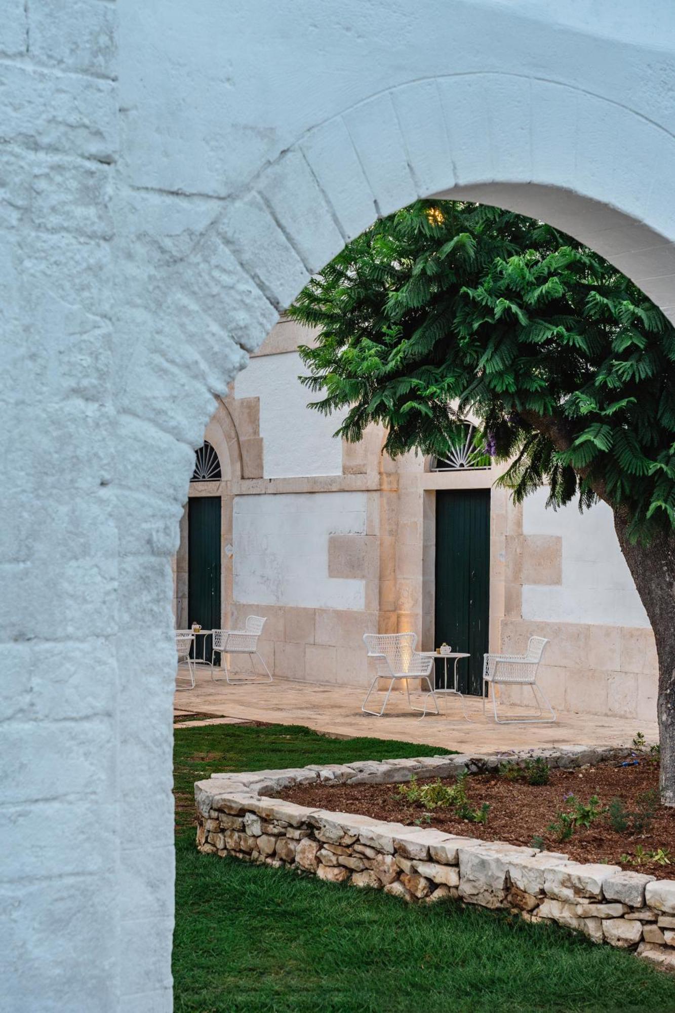 Bed and Breakfast Masseria Gorgognolo Ostuni Exterior foto