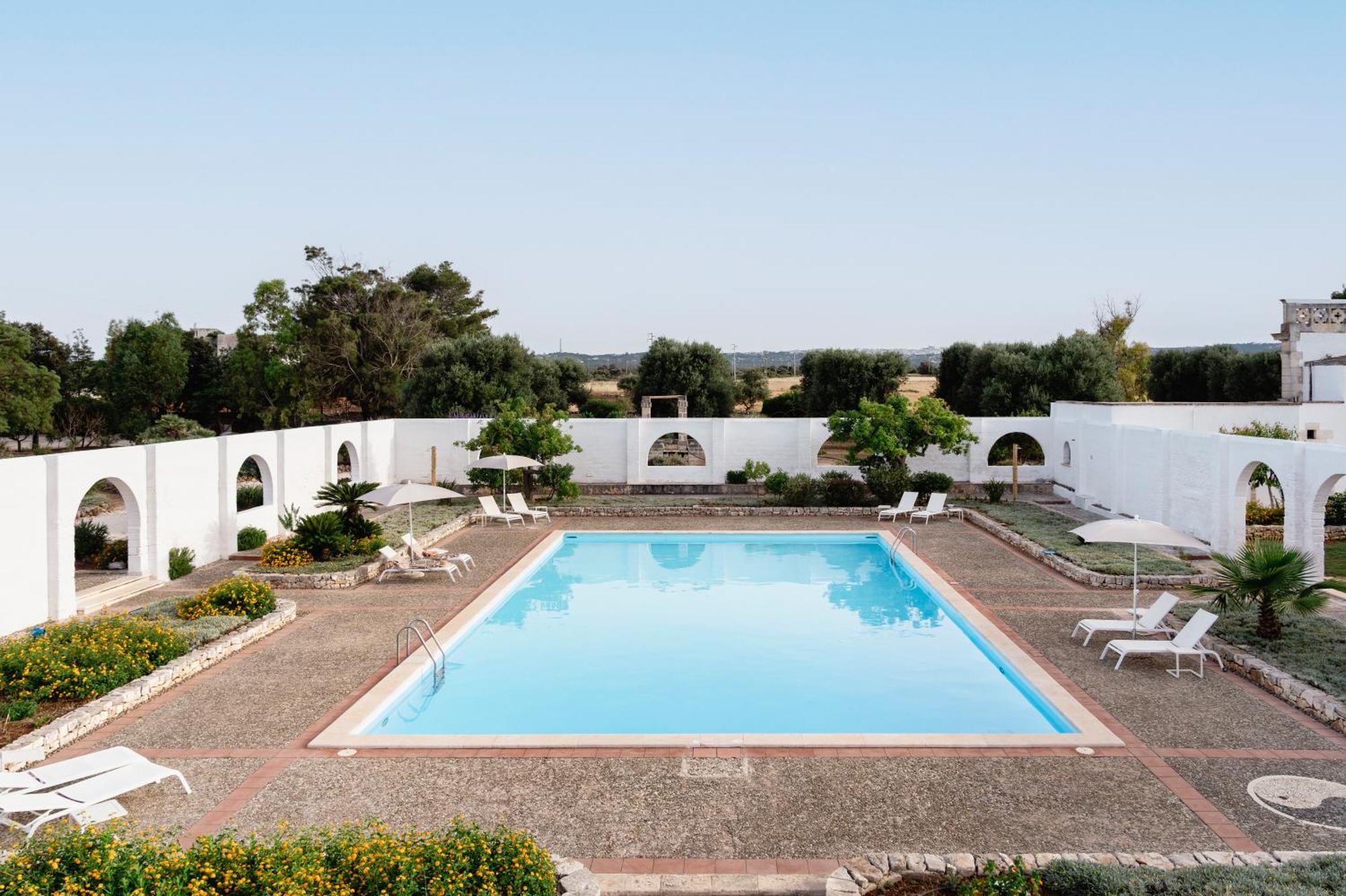 Bed and Breakfast Masseria Gorgognolo Ostuni Exterior foto