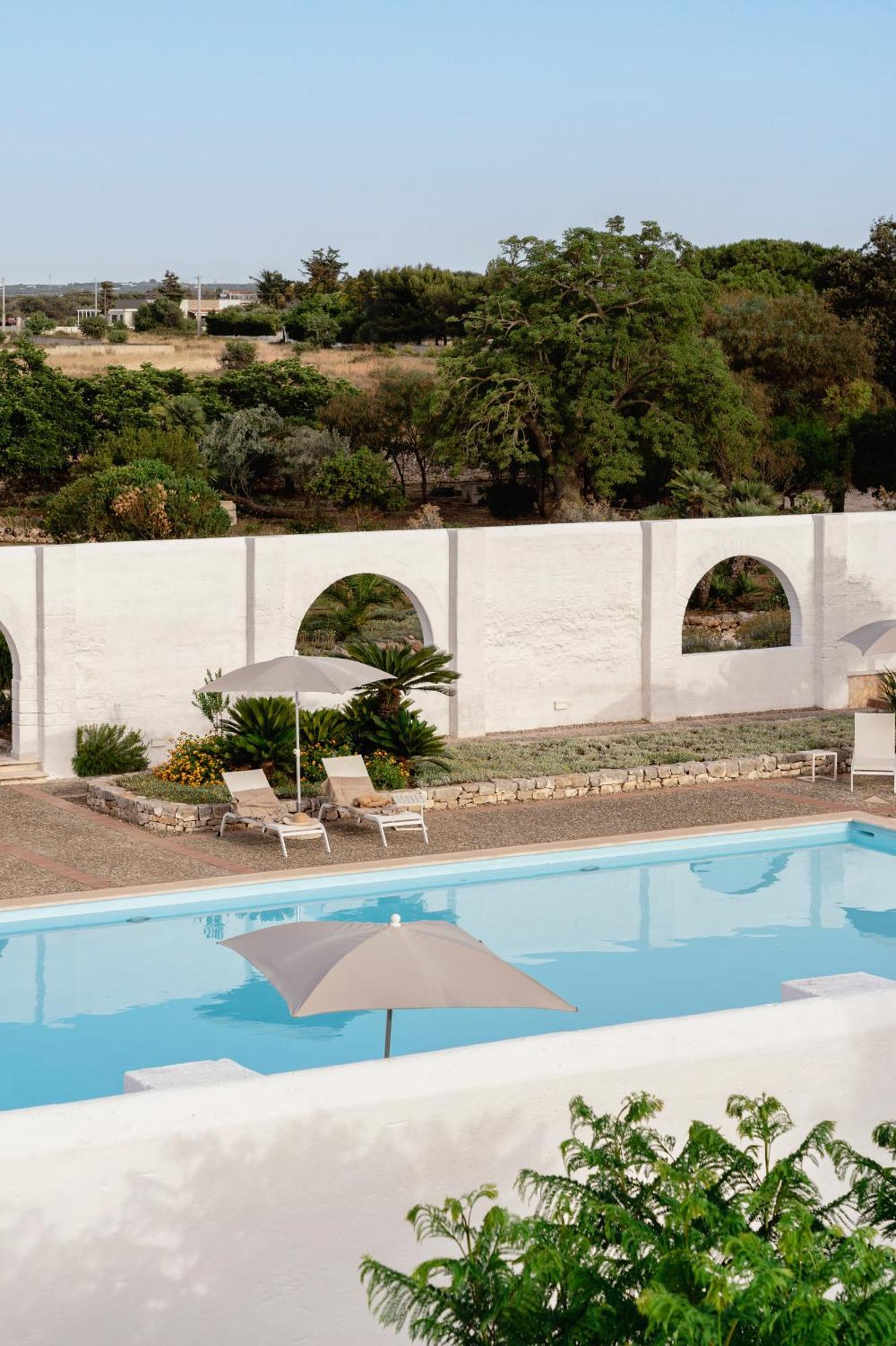 Bed and Breakfast Masseria Gorgognolo Ostuni Exterior foto