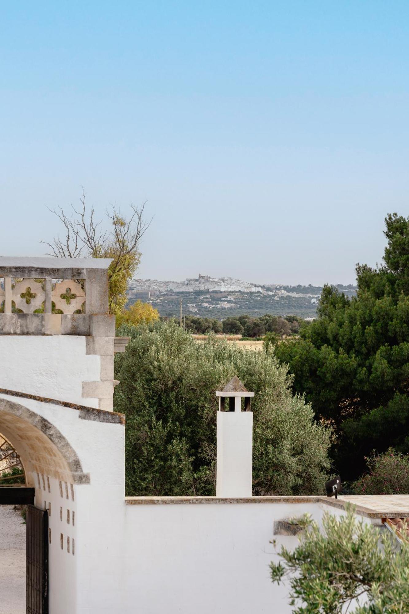 Bed and Breakfast Masseria Gorgognolo Ostuni Exterior foto